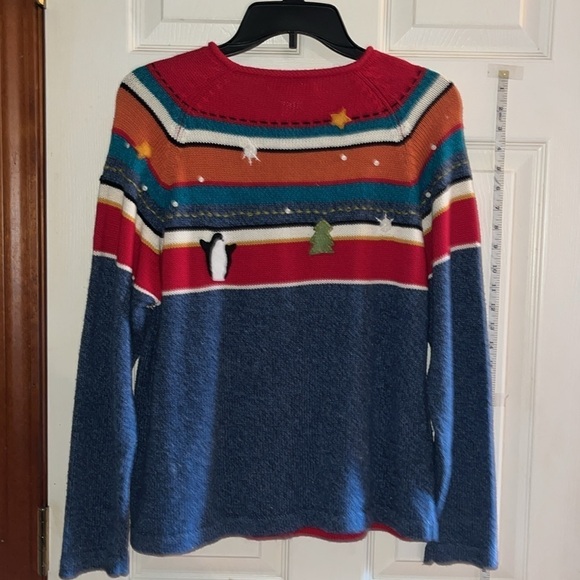 VTG-Susan Bristol-M-Christmas, penguin, embroidered,button-down Cardigan sweater - Picture 2 of 13